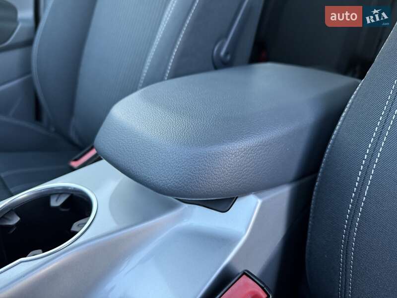 Минивэн Ford Grand C-Max 2011 в Стрые фото 127 Минивэн Ford Grand C-Max 2011 в Стрые