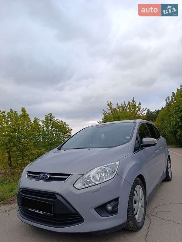 Минивэн Ford Grand C-Max 2010 в Кременце