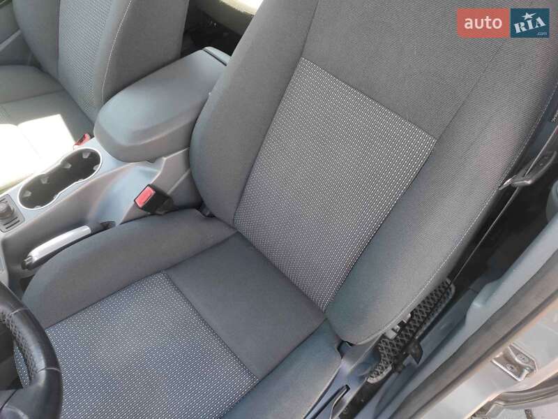 Минивэн Ford Grand C-Max 2010 в Львове фото 13 Минивэн Ford Grand C-Max 2010 в Львове