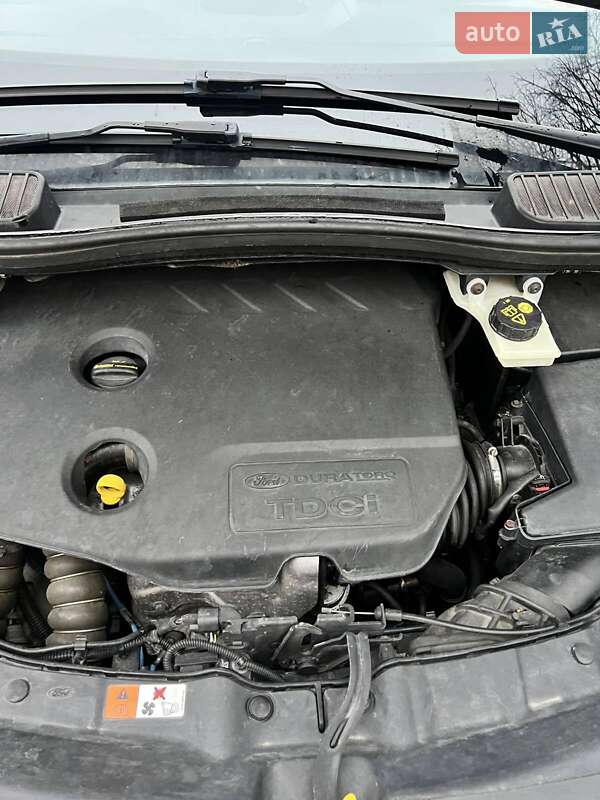 Минивэн Ford Grand C-Max 2011 в Городке