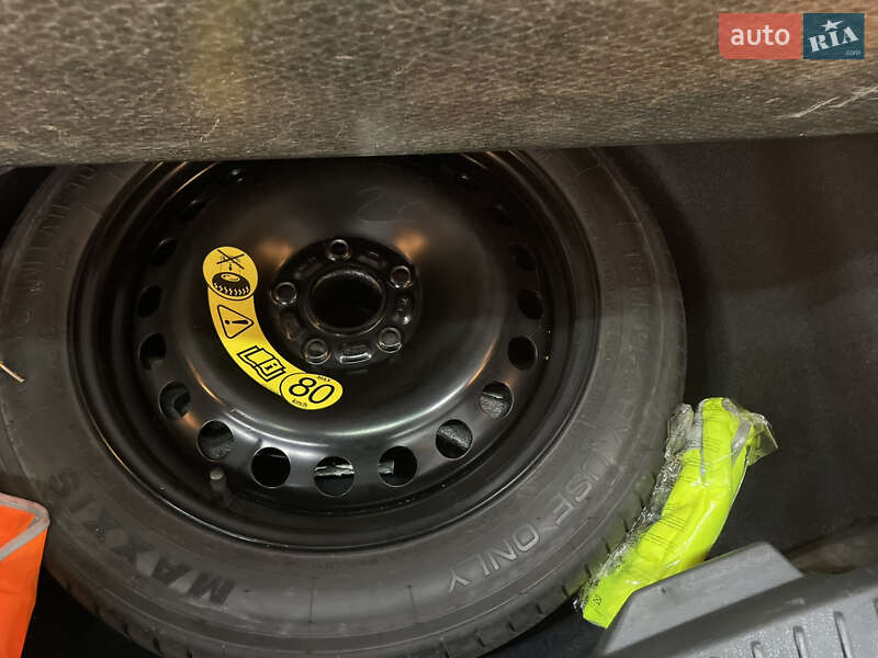 Минивэн Ford Grand C-Max 2015 в Стрые фото 28 Минивэн Ford Grand C-Max 2015 в Стрые