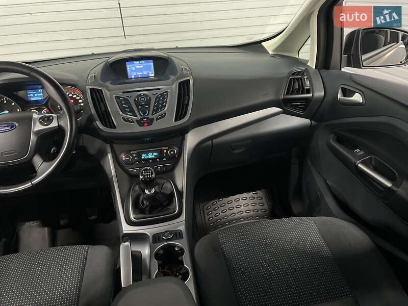 Минивэн Ford Grand C-Max 2015 в Стрые фото 40 Минивэн Ford Grand C-Max 2015 в Стрые
