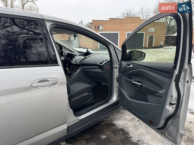 Минивэн Ford Grand C-Max 2012 в Лубнах