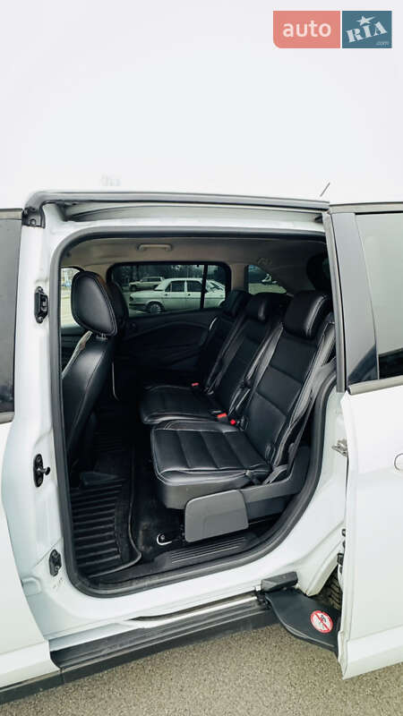 Минивэн Ford Grand C-Max 2017 в Киеве