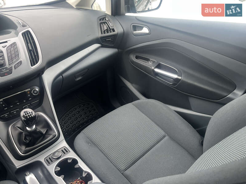 Минивэн Ford Grand C-Max 2015 в Стрые