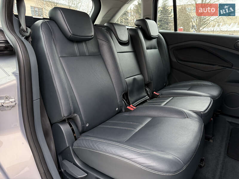 Мінівен Ford Grand C-Max 2011 в Стрию