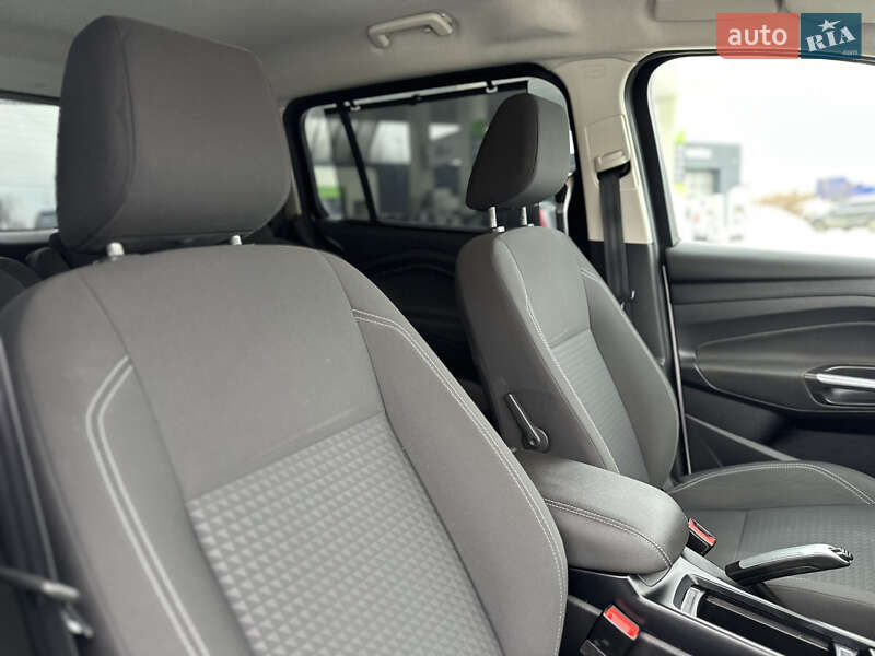 Минивэн Ford Grand C-Max 2017 в Дрогобыче