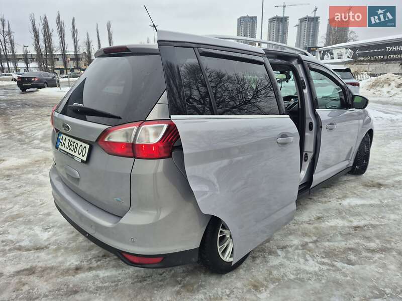 Минивэн Ford Grand C-Max 2012 в Киеве