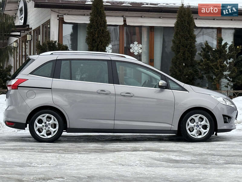 Минивэн Ford Grand C-Max 2011 в Стрые