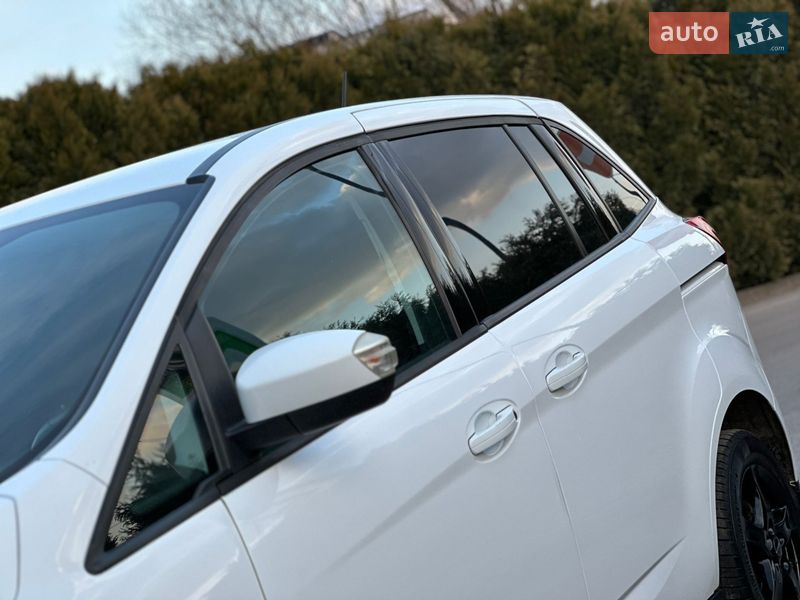 Минивэн Ford Grand C-Max 2017 в Дрогобыче