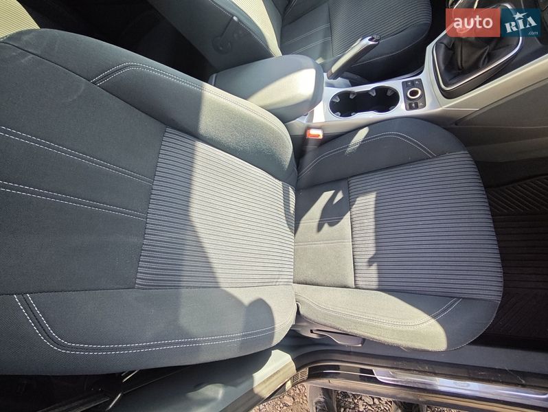 Минивэн Ford Grand C-Max 2010 в Киеве