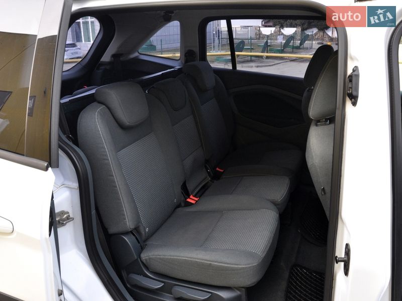 Мінівен Ford Grand C-Max 2012 в Львові