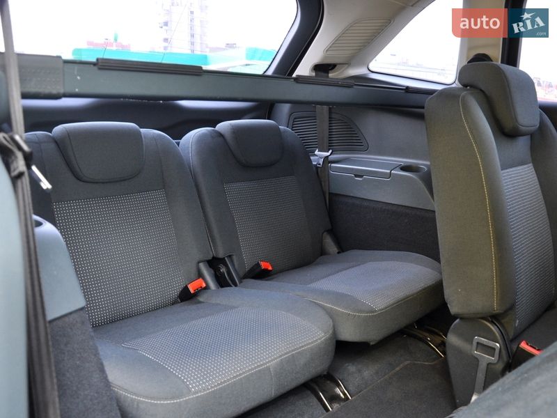 Мінівен Ford Grand C-Max 2012 в Львові