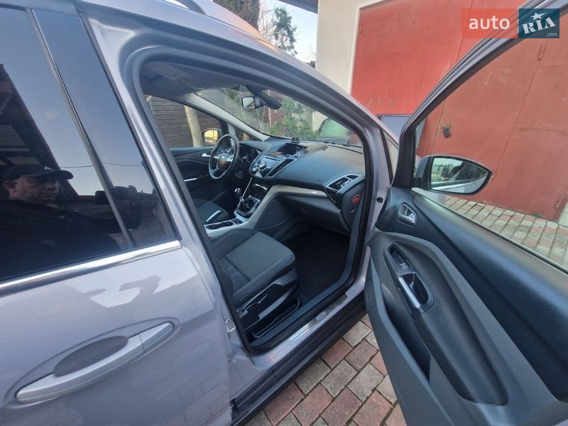 Минивэн Ford Grand C-Max 2011 в Коломые
