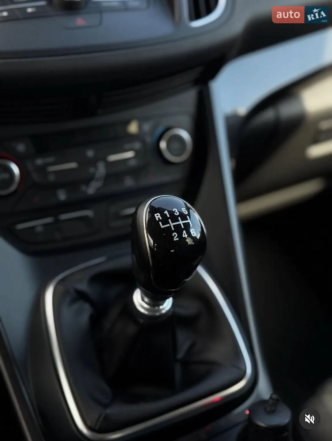 2017 Ford C-MAX - мініатюра 21