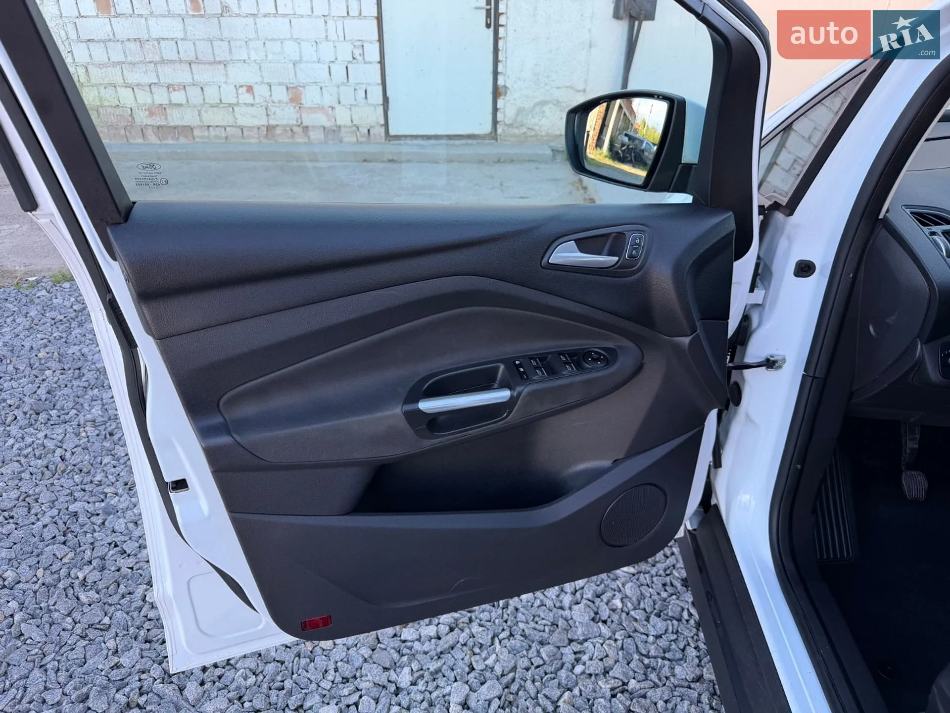 2017 Ford C-MAX - мініатюра 26