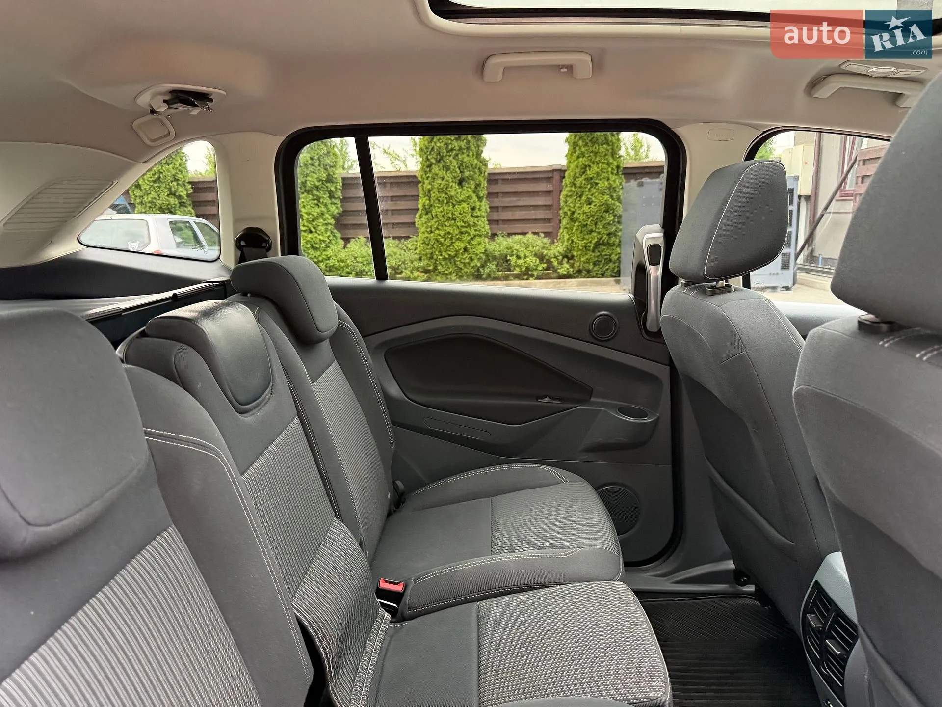 2013 Ford C-MAX - мініатюра 79