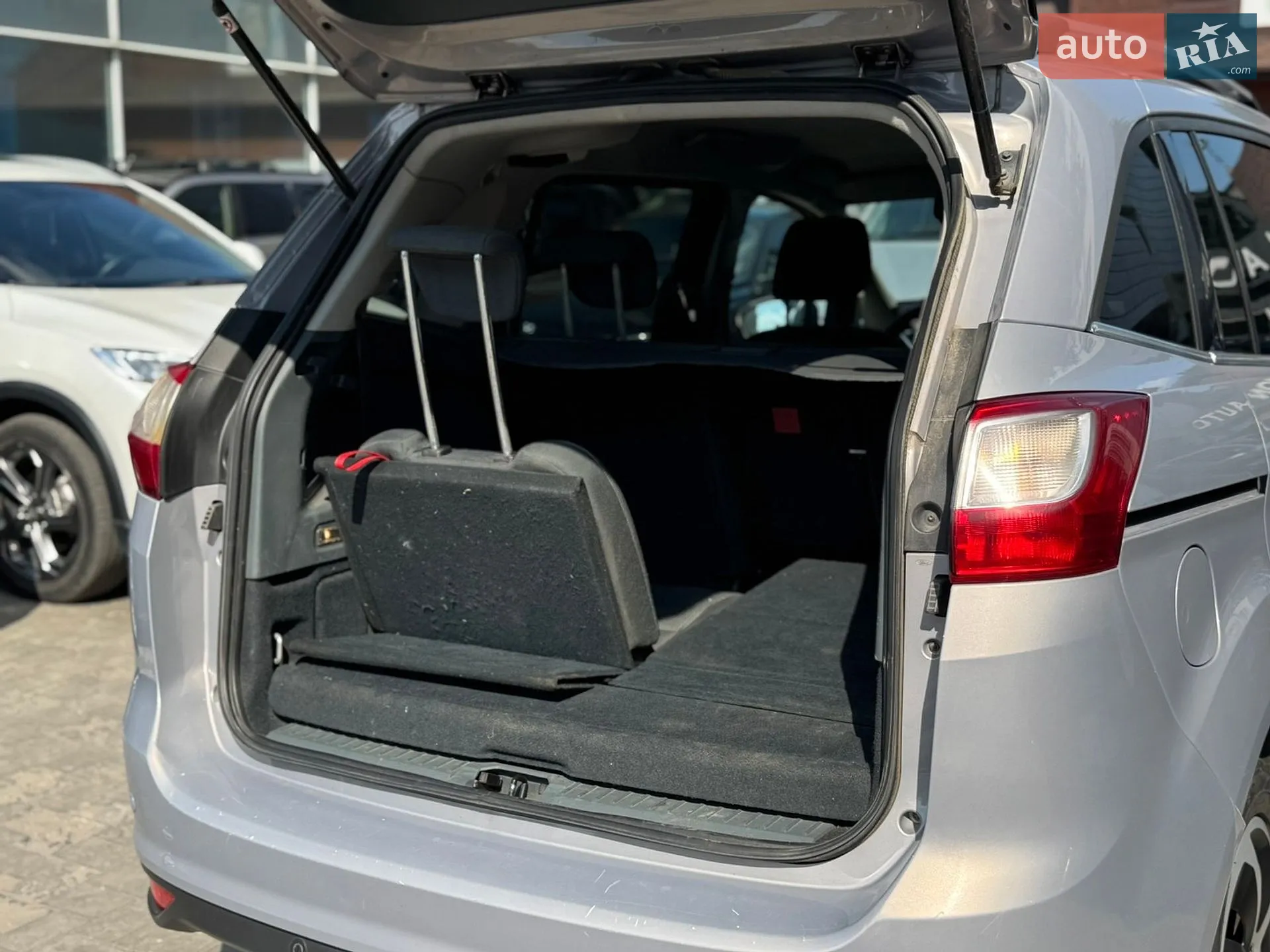 2011 Ford C-MAX - мініатюра 11