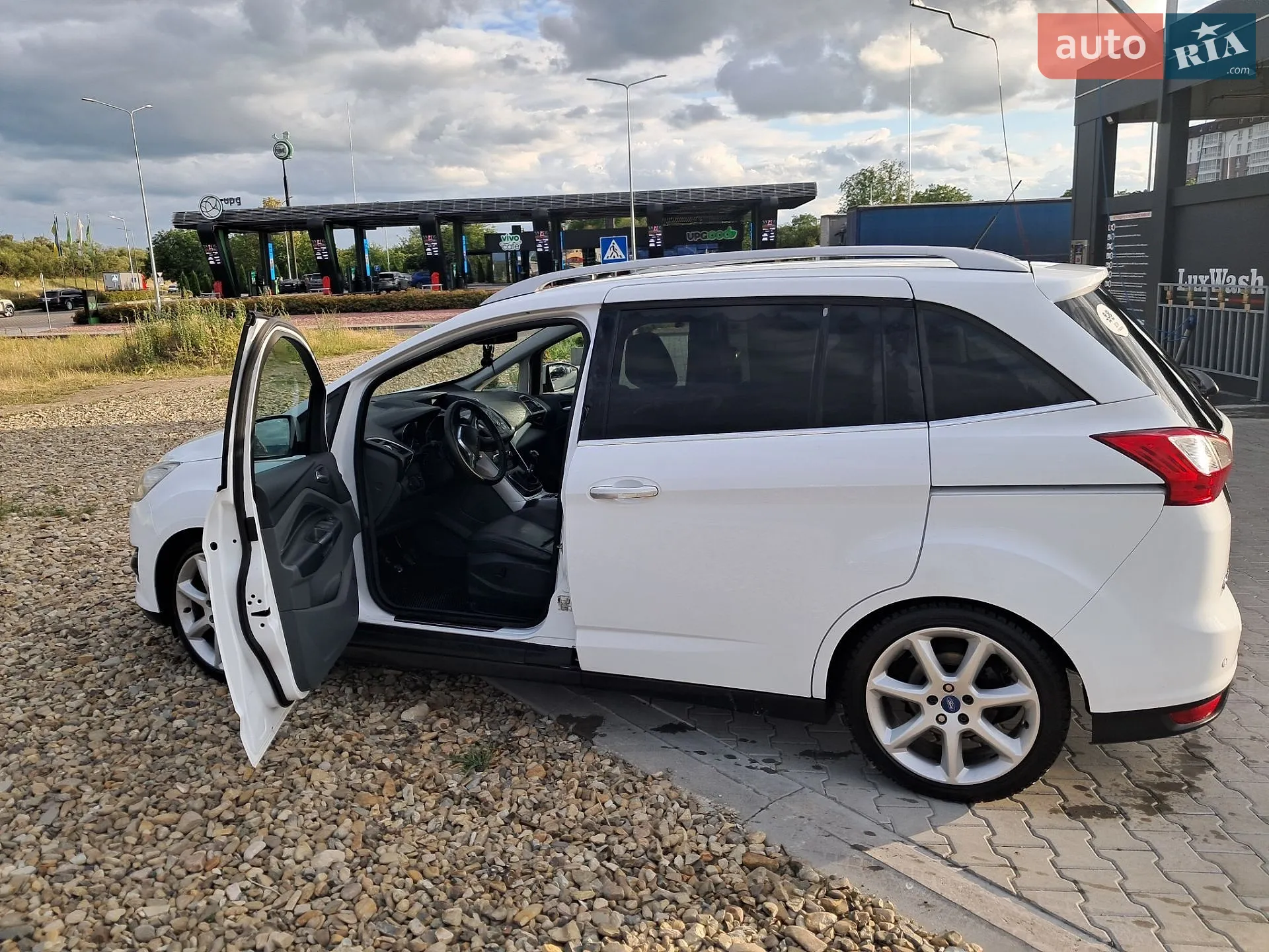 2010 Ford C-MAX - мініатюра 9
