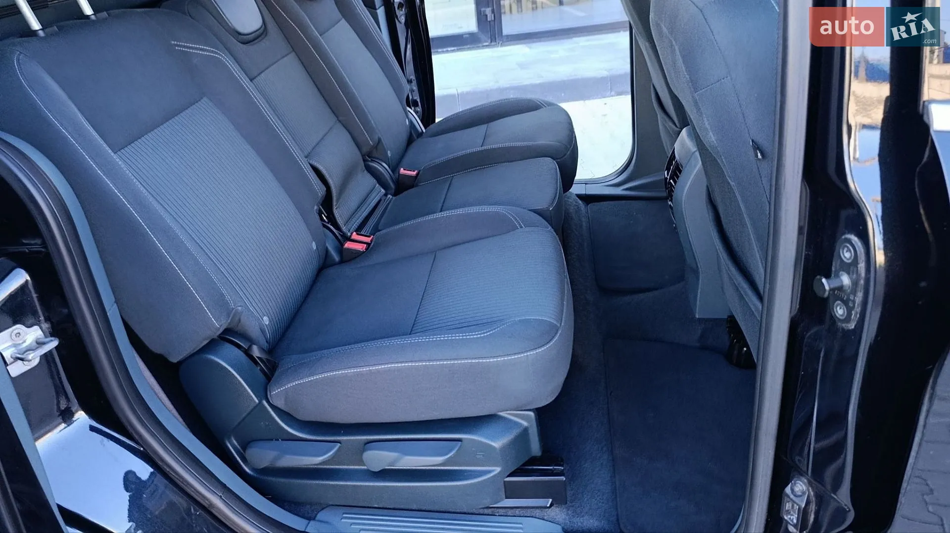 2013 Ford C-MAX - мініатюра 45