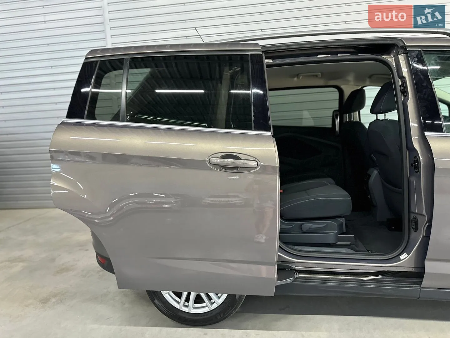 2012 Ford C-MAX - мініатюра 20