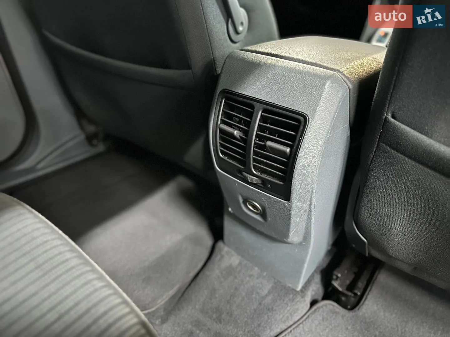 2012 Ford C-MAX - мініатюра 23