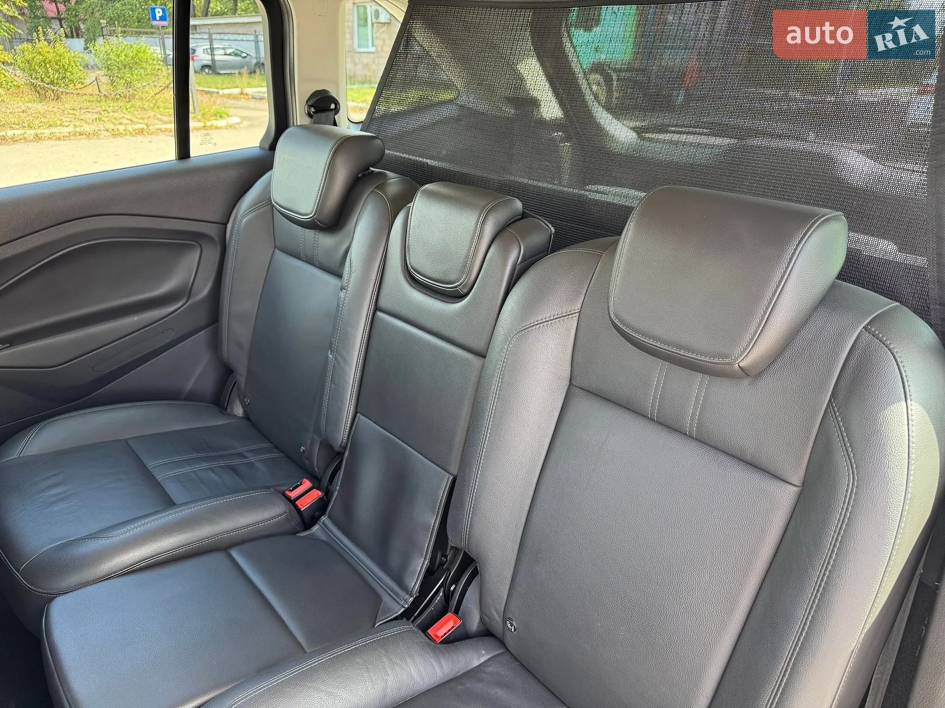 2015 Ford C-MAX - мініатюра 32