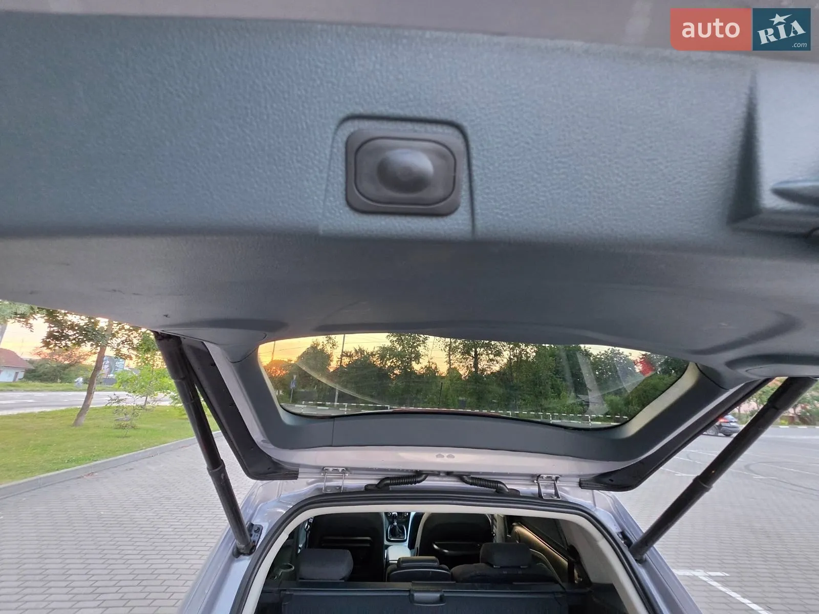 2011 Ford C-MAX - мініатюра 25