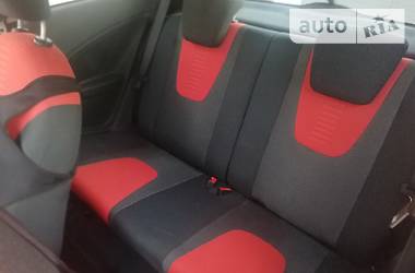 Хетчбек Ford KA 2012 в 