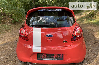 Хэтчбек Ford KA 2012 в Чернигове