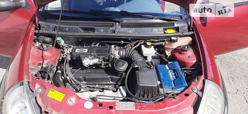 Хэтчбек Ford KA 1996 в Запорожье фото 12 Хэтчбек Ford KA 1996 в Запорожье