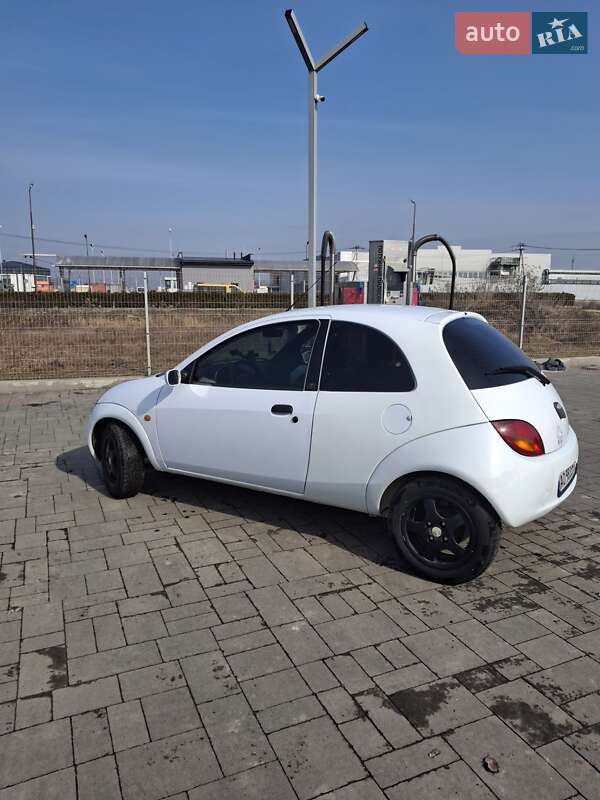 Хэтчбек Ford KA 2008 в Хусте