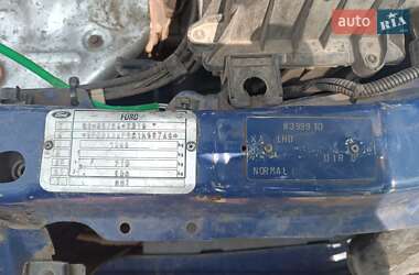 Хэтчбек Ford KA 2001 в 