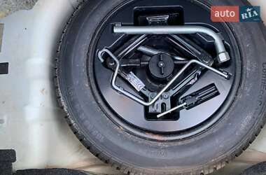 Хетчбек Ford KA 2012 в 