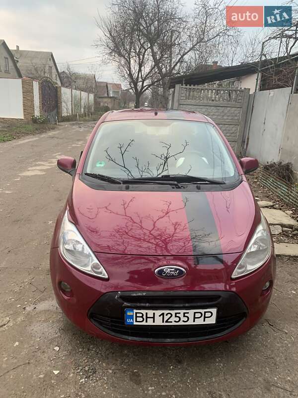 Хэтчбек Ford KA 2009 в 