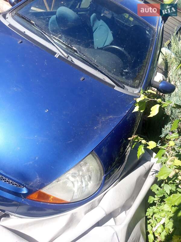 Хэтчбек Ford KA 2006 в Киеве