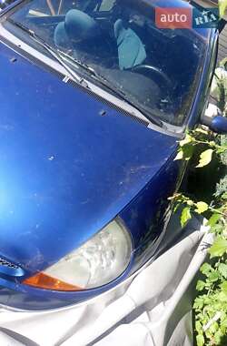 Хэтчбек Ford KA 2006 в 