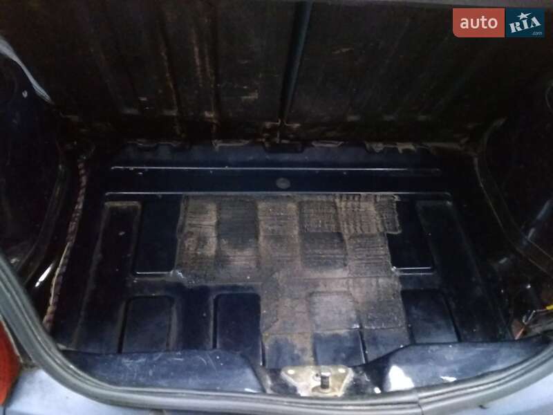 Хэтчбек Ford KA 2005 в Тернополе