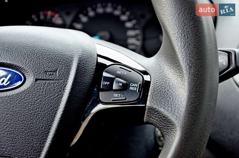 Хэтчбек Ford KA 2017 в Ивано-Франковске