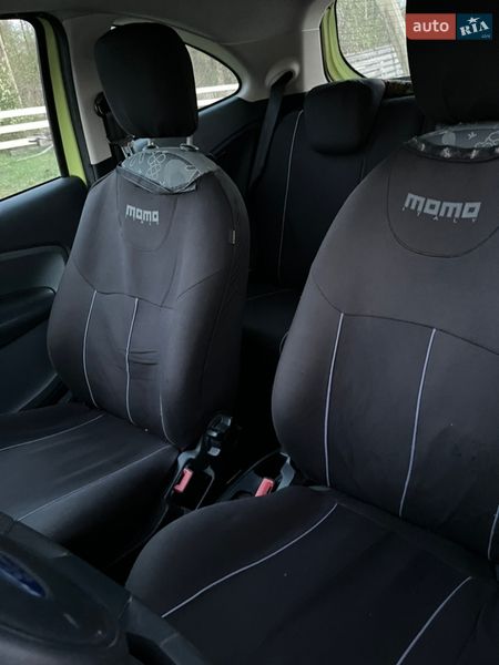 Хэтчбек Ford KA 2012 в Софиевской Борщаговке