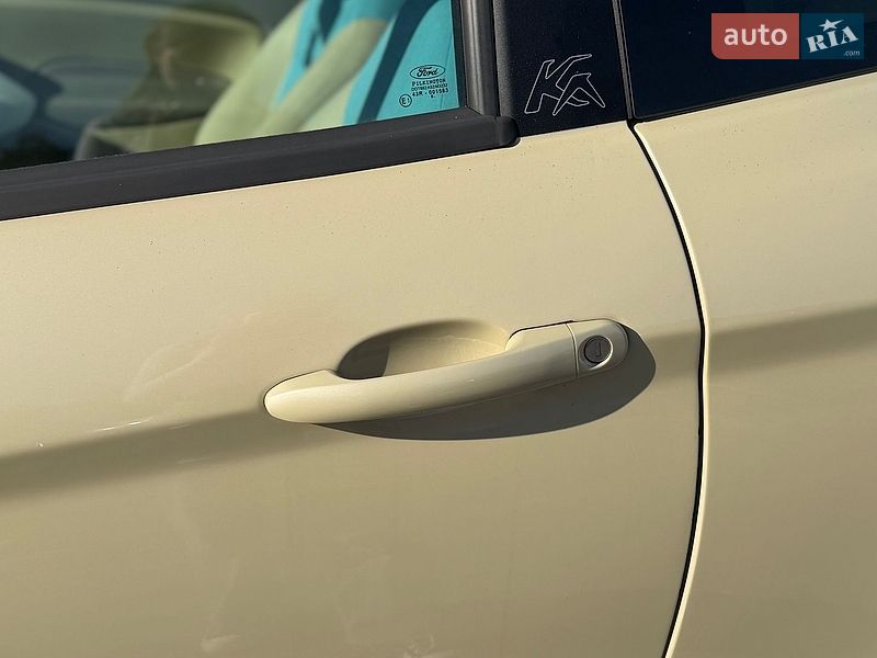 Хетчбек Ford KA 2009 в Шептицькому