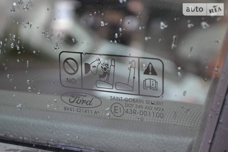 Внедорожник / Кроссовер Ford Kuga 2010 в Луцке фото 8 Внедорожник / Кроссовер Ford Kuga 2010 в Луцке