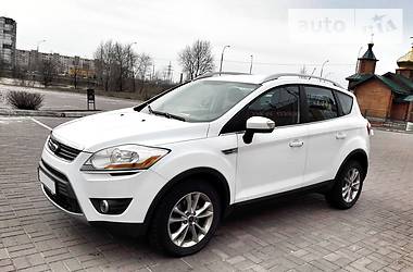 Внедорожник / Кроссовер Ford Kuga 2012 в Киеве