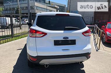 Внедорожник / Кроссовер Ford Kuga 2015 в Киеве