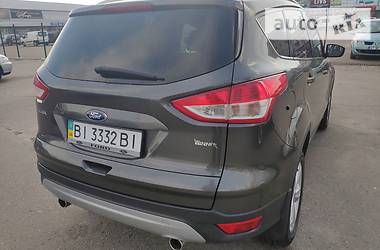 Внедорожник / Кроссовер Ford Kuga 2015 в Полтаве