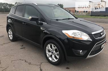 Позашляховик / Кросовер Ford Kuga 2011 в Луцьку