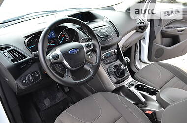 Внедорожник / Кроссовер Ford Kuga 2013 в Луцке