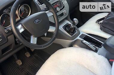 Позашляховик / Кросовер Ford Kuga 2010 в 
