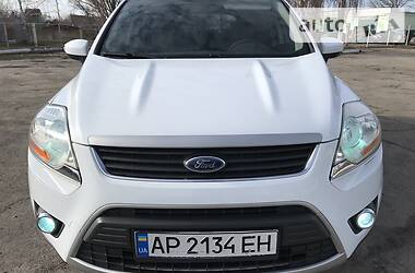 Позашляховик / Кросовер Ford Kuga 2010 в 