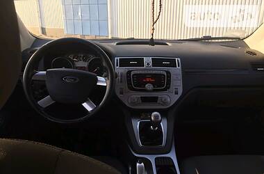 Універсал Ford Kuga 2012 в 